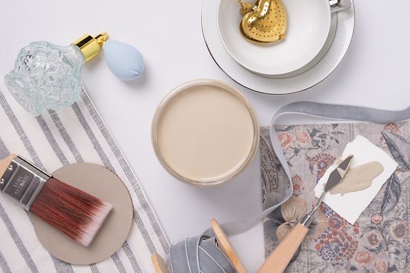 French Villa features a refined neutral shade with warm beige tones, drawing inspiration from sun-drenched stone cottages and elegant European interiors. It offers a soft, sophisticated hue that embodies timeless classic style with ease.