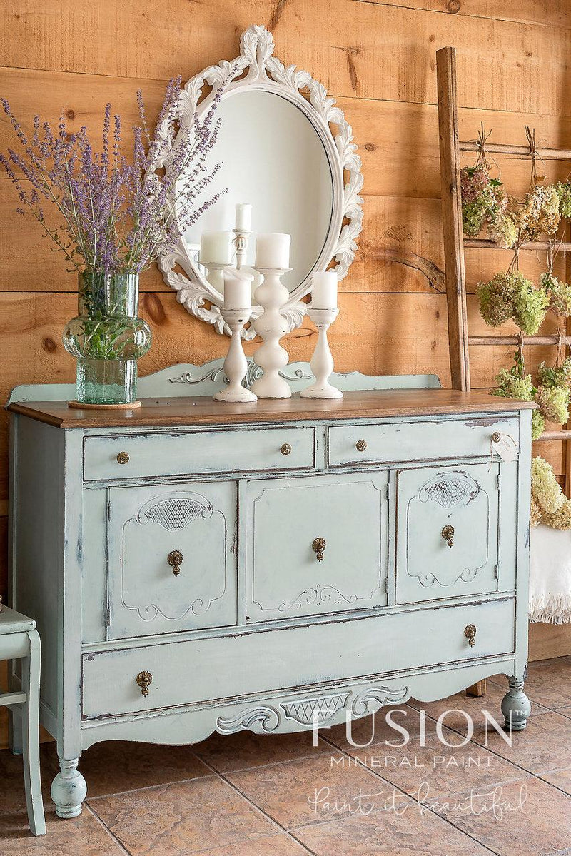 Painting vintage furniture sale
