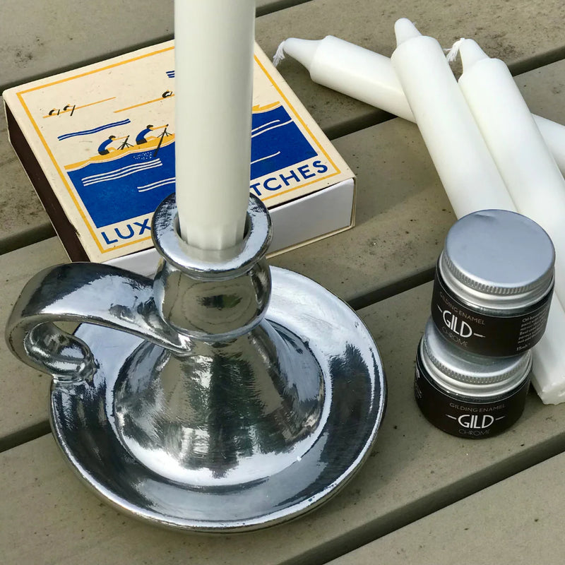 SILVER CHROME
Gild Acrylic Enamel Paint
15ml

SILVER CHROME metallic enamel paint delivers a stunning mirror-like finish with uncompromising pigment quality and exceptional shine. This innovative formula features remarkable fluidity that applies effortlessly, self-levelling to create a flawless, reflective surface reminiscent of liquid silver. The ultra-smooth coverage requires no topcoat, thanks to built-in protective properties that resist tarnishing. Ideal for gilding frames, detailing furniture and hard