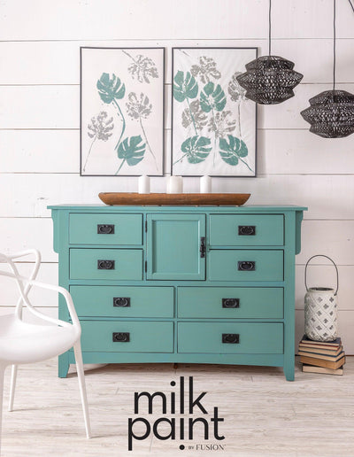 Velvet Palm - MILK PAINT by Fusion™ Green - Vintage Attic Sevenoaks